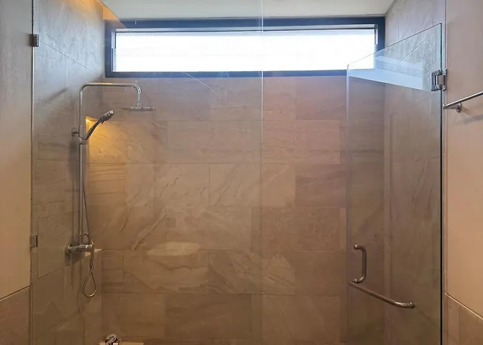 Family Haven 6br Luxe In Berawa, Ferienhaus *