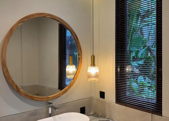 Ferienhaus Family Haven 6br Luxe In Berawa,