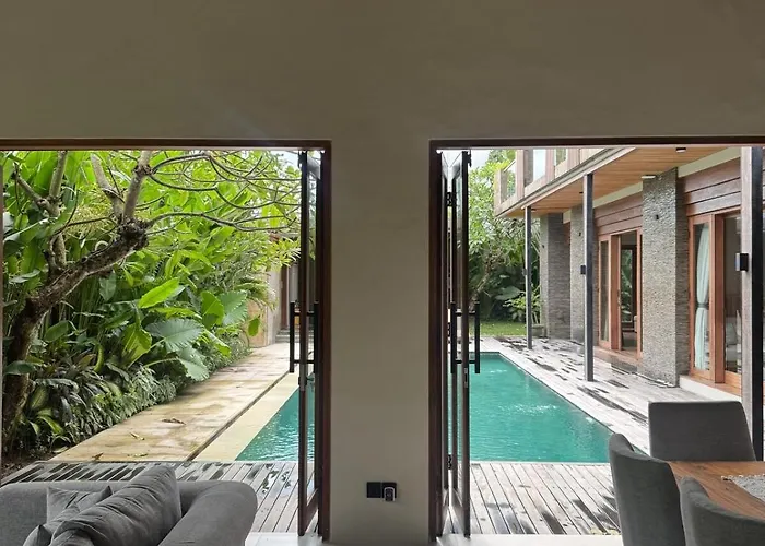 Family Haven 6br Luxe In Berawa, Ferienhaus *