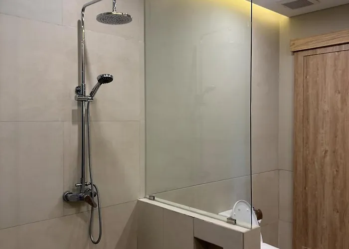 Family Haven 6br Luxe In Berawa, Ferienhaus