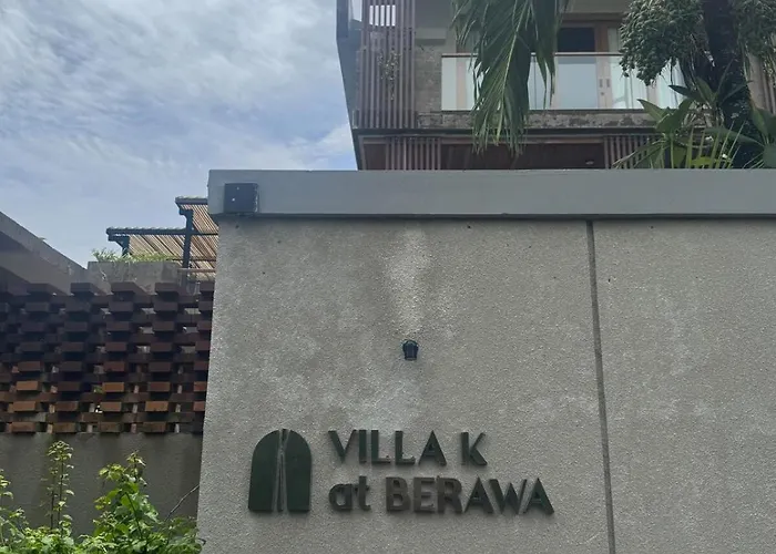 Ferienhaus Family Haven 6br Luxe In Berawa, Canggu