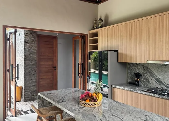Family Haven 6br Luxe In Berawa, * Canggu
