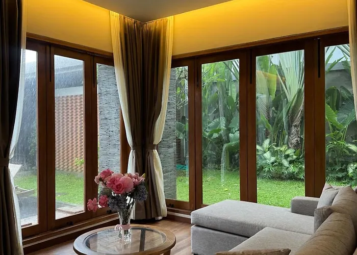 Family Haven 6br Luxe In Berawa, Ferienhaus *