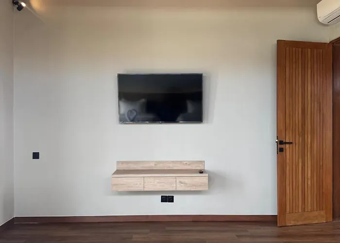 Family Haven 6br Luxe In Berawa, Ferienhaus *