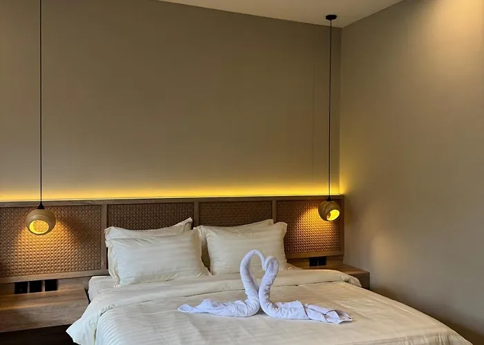 Ferienhaus Family Haven 6br Luxe In Berawa, Canggu
