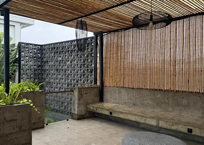 Family Haven 6br Luxe In Berawa,