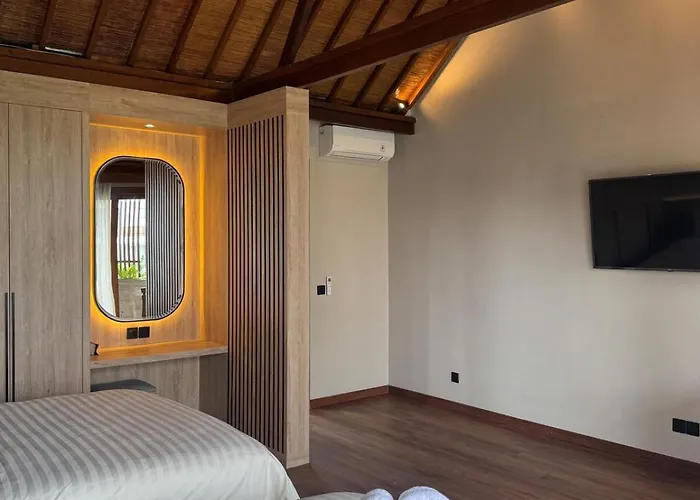 Family Haven 6br Luxe In Berawa, Ferienhaus *