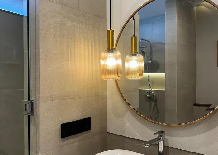 Ferienhaus Family Haven 6br Luxe In Berawa,